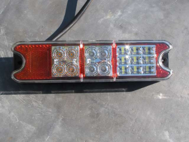 LED Slimline Heckleuchte 12/24V links + rechts  ss/47400