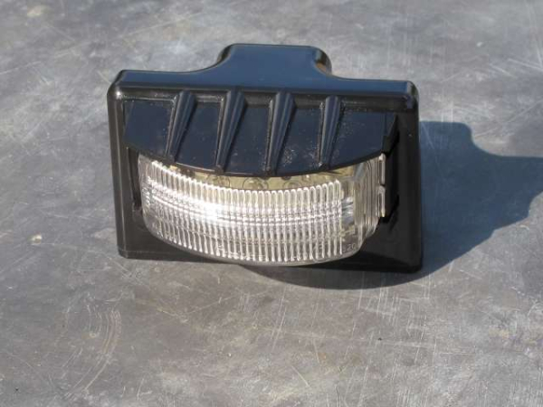 Truck-Lite Kennzeichen Leuchte 12V 15041 Schwarz